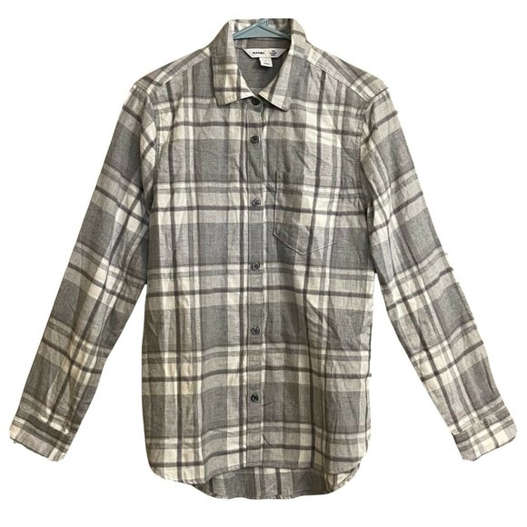 Old Navy Tops - Old Navy Women The Classic Shirt Small Grey White Plaid Button Front Lt Flannel